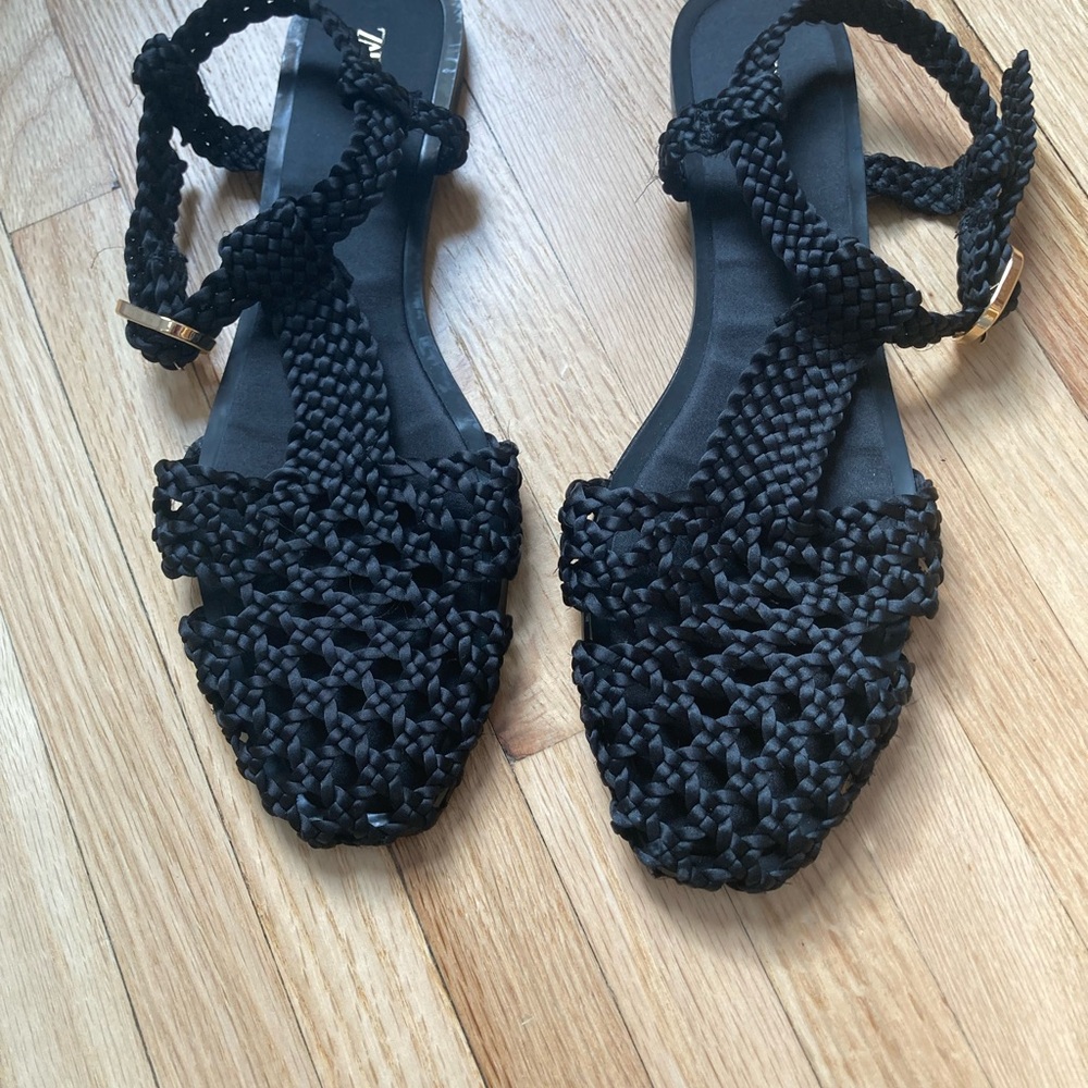Zara Black Woven Sandals